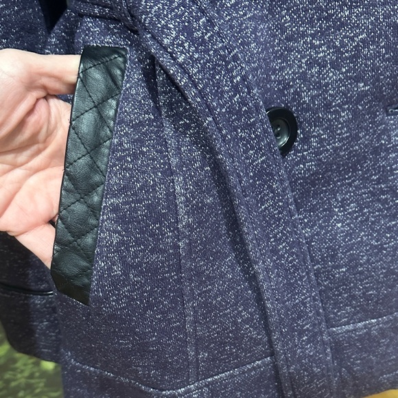 Tail Women's Stylish Purple Pea Coat - Picture 4 of 5